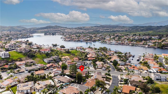 Detail Gallery Image 29 of 32 For 28970 Vacation, Canyon Lake,  CA 92587 - 4 Beds | 2 Baths