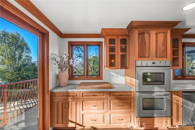 4104 Sea View Drive, Los Angeles CA: https://media.crmls.org/medias/9530893d-5237-49e6-b62e-b2232ee7348c.jpg