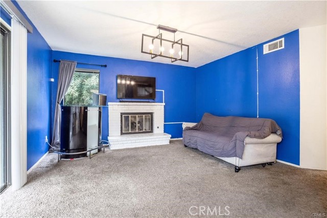 Detail Gallery Image 10 of 29 For 3108 Wellington Dr, Palmdale,  CA 93551 - 4 Beds | 3 Baths