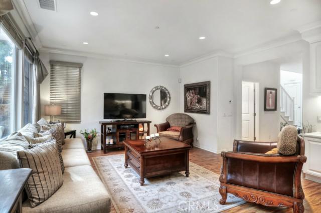 Detail Gallery Image 6 of 24 For 41 Bianco, Irvine,  CA 92618 - 3 Beds | 2/1 Baths