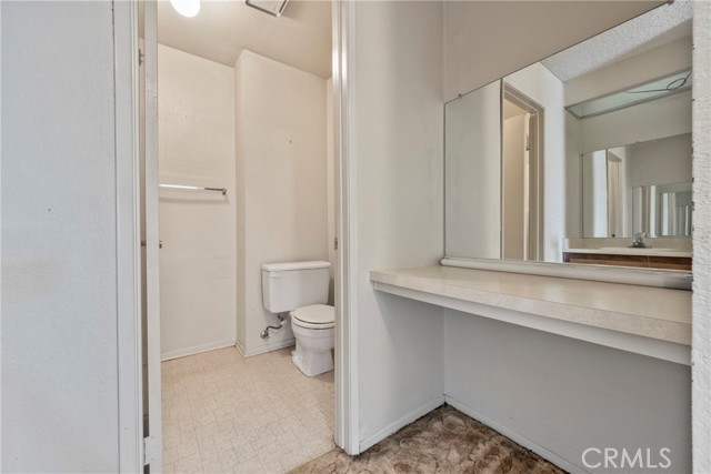 Detail Gallery Image 18 of 38 For 16590 Terrace Ln #G,  Fontana,  CA 92335 - 3 Beds | 2/1 Baths