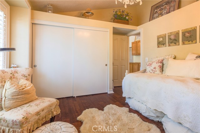 Detail Gallery Image 35 of 67 For 25717 Moonseed Dr, Moreno Valley,  CA 92553 - 4 Beds | 2/1 Baths