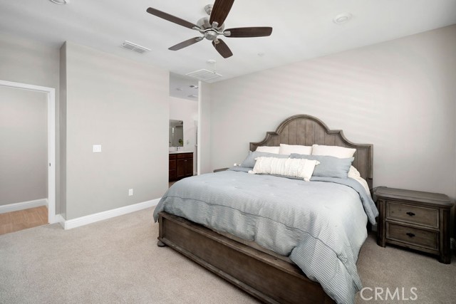 Detail Gallery Image 10 of 20 For 3301 Whispering Brook Ln, Shafter,  CA 93263 - 4 Beds | 2 Baths
