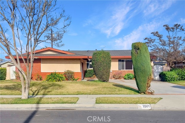 Detail Gallery Image 1 of 1 For 1501 W Delhaven St, West Covina,  CA 91790 - 3 Beds | 2 Baths