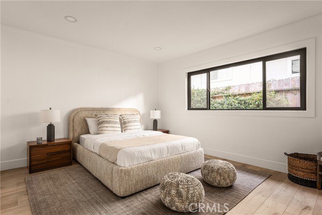 Detail Gallery Image 26 of 39 For 5907 Adler Ave, Woodland Hills,  CA 91637 - 3 Beds | 2/1 Baths