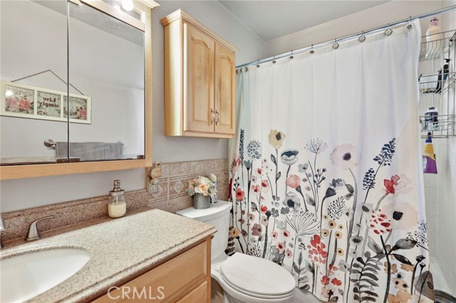 Detail Gallery Image 12 of 30 For 2334 Highbury, Los Angeles,  CA 90032 - 3 Beds | 2 Baths