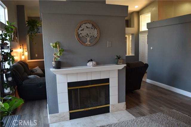 Detail Gallery Image 5 of 18 For 13598 W Nolina, Hesperia,  CA 92344 - 4 Beds | 2 Baths