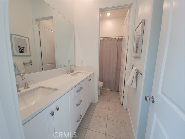 Detail Gallery Image 26 of 39 For 27078 Painted Sky Way, Valencia,  CA 91381 - 3 Beds | 2/1 Baths