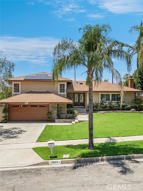 5644 Wadsworth Avenue, Highland CA: https://media.crmls.org/medias/9535dedf-d9a0-4c83-8ba7-a1d2fd83966e.jpg