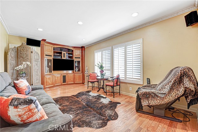 Detail Gallery Image 8 of 23 For 4313 Rhodes, Studio City,  CA 91604 - 4 Beds | 2 Baths