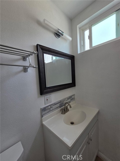 Detail Gallery Image 8 of 16 For 1423 Pleasant, Los Angeles,  CA 90033 - 2 Beds | 1 Baths