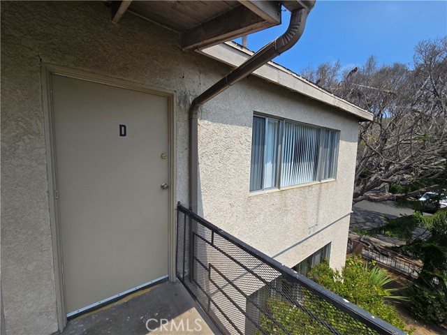 Detail Gallery Image 2 of 16 For 1808 10th St #D,  Santa Monica,  CA 90404 - 2 Beds | 2 Baths