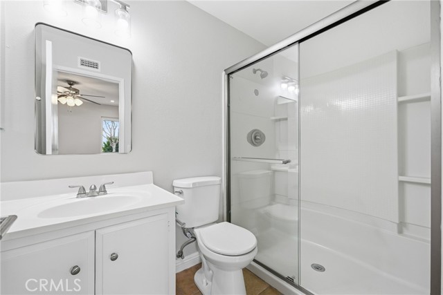 Detail Gallery Image 28 of 57 For 11717 Garden Grove Bld, Garden Grove,  CA 92843 - 3 Beds | 2/1 Baths