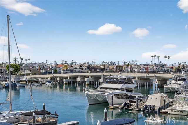 Detail Gallery Image 58 of 69 For 1203 Bayside, Corona Del Mar,  CA 92625 - 3 Beds | 2/1 Baths