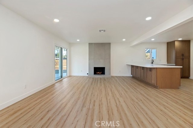 Detail Gallery Image 10 of 32 For 7695 Lakeside Dr, Jurupa Valley,  CA 92509 - 3 Beds | 2 Baths