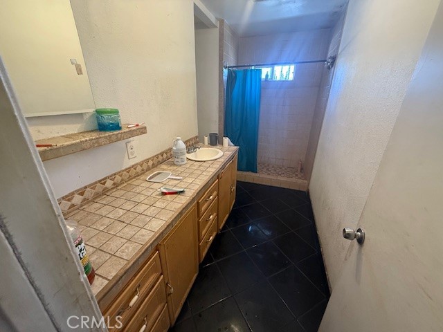 4112 S Neece Street, Corona CA: https://media.crmls.org/medias/9538f157-f128-4ca1-a25f-572f7c1a2aac.jpg