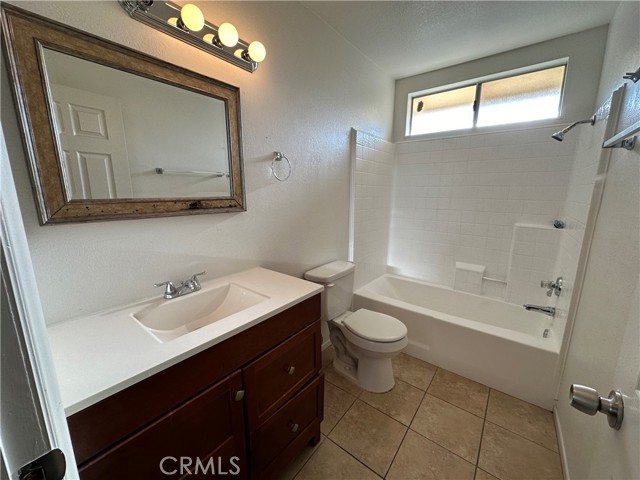 Detail Gallery Image 32 of 51 For 1155 W Victoria St, Rialto,  CA 92376 - 3 Beds | 2/1 Baths