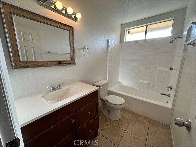 Detail Gallery Image 32 of 51 For 1155 W Victoria St, Rialto,  CA 92376 - 3 Beds | 2/1 Baths