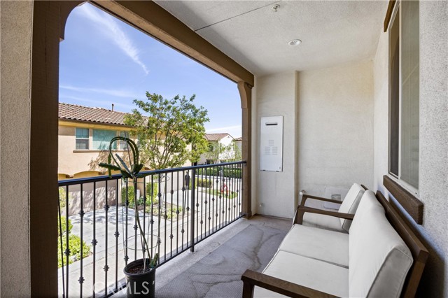 Detail Gallery Image 16 of 20 For 405 Mallorca Ln, Brea,  CA 92823 - 2 Beds | 2 Baths