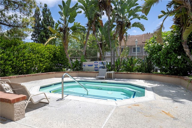 28987 Canyon Ridge Drive, Trabuco Canyon CA: https://media.crmls.org/medias/953a44e3-1cb2-4b01-8695-f1916dfeef33.jpg