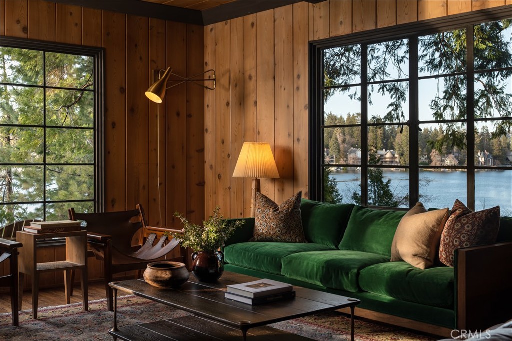 175 Cedar Circle, Lake Arrowhead, CA 92352