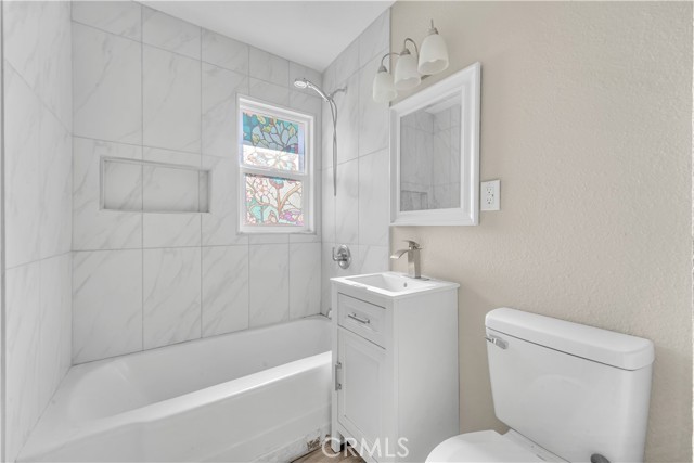 Detail Gallery Image 14 of 17 For 1041 W Avenue H2, Lancaster,  CA 93534 - 4 Beds | 2 Baths