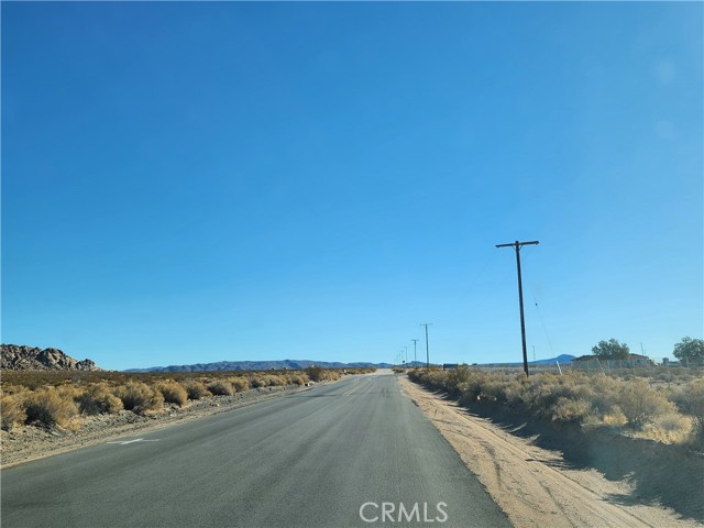 Detail Gallery Image 1 of 4 For 501 Northside Rd, Lucerne Valley,  CA 92356 - – Beds | – Baths