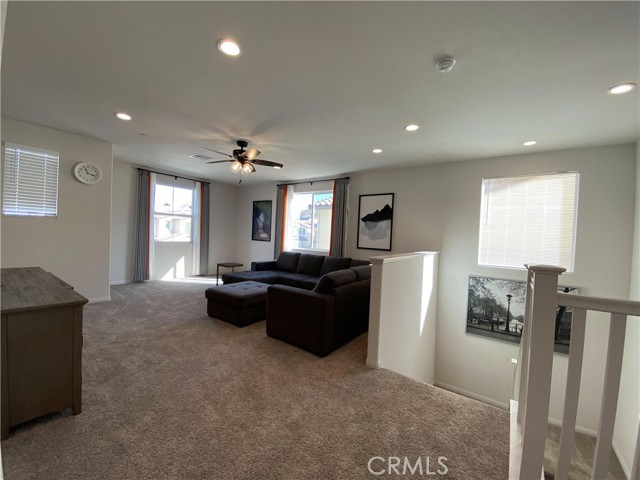 Detail Gallery Image 11 of 29 For 11301 Atlas Ct, Corona,  CA 92883 - 3 Beds | 2/1 Baths