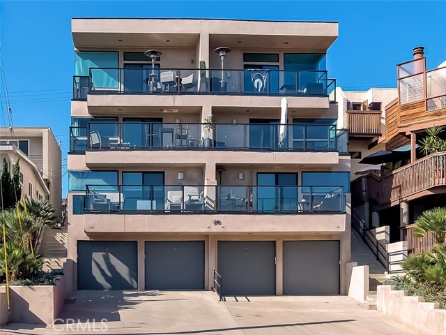 174 Cliff Drive, Laguna Beach CA: https://media.crmls.org/medias/953bbc2d-6dc7-41e7-9fd2-c1878b8ca8fb.jpg