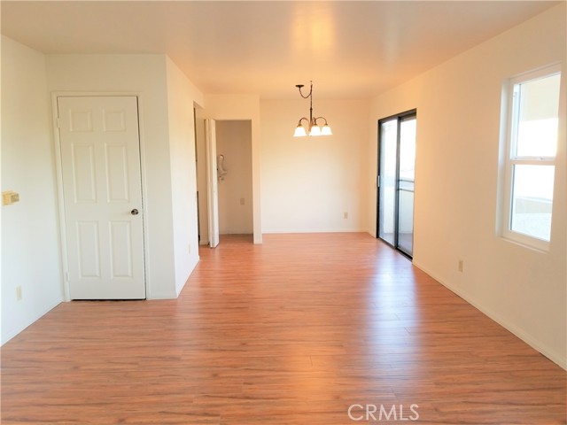 Detail Gallery Image 3 of 19 For 2312 Dominguez St #C,  Torrance,  CA 90501 - 2 Beds | 2 Baths