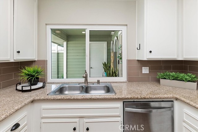 Detail Gallery Image 19 of 45 For 22135 Caminito Laureles #110,  Laguna Hills,  CA 92653 - 2 Beds | 1/1 Baths