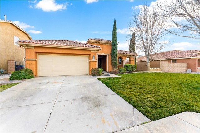 Detail Gallery Image 4 of 37 For 3150 James Ct, Lancaster,  CA 93535 - 3 Beds | 2 Baths