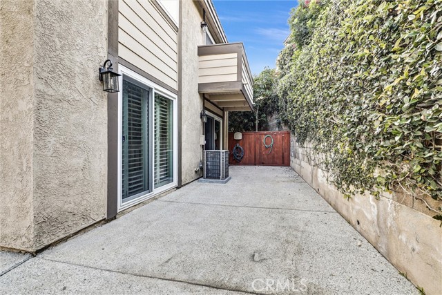 Detail Gallery Image 27 of 34 For 24 Encinitas Ct, Laguna Beach,  CA 92651 - 4 Beds | 2/1 Baths