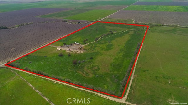 41605 Sutter Avenue, Coalinga CA: https://media.crmls.org/medias/953e0300-475f-41d5-a917-5f7ec6293327.jpg