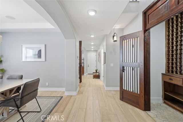 Detail Gallery Image 25 of 71 For 406 S Gertruda, Redondo Beach,  CA 90277 - 5 Beds | 4/1 Baths