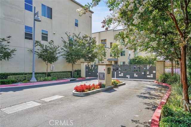 Detail Gallery Image 41 of 42 For 1512 W Artesia Square #F,  Gardena,  CA 90248 - 3 Beds | 3/1 Baths