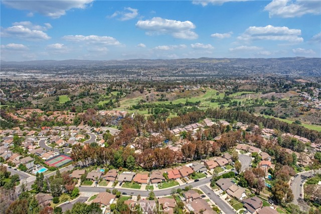 Detail Gallery Image 29 of 29 For 6587 E via Fresco, Anaheim Hills,  CA 92807 - 3 Beds | 3 Baths