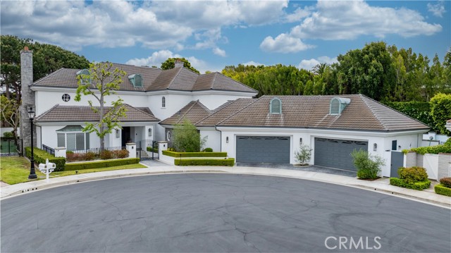 Detail Gallery Image 4 of 66 For 7 Cheshire Ct, Newport Beach,  CA 92660 - 4 Beds | 6/1 Baths