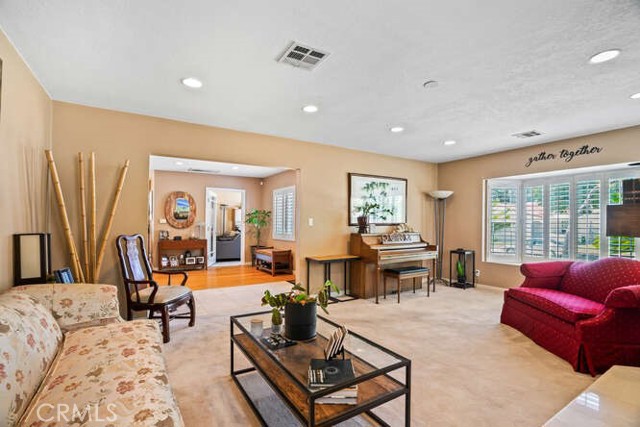 732 Cordova Avenue, Glendale CA: https://media.crmls.org/medias/953f0f8b-b617-4497-8aab-b578228ae88f.jpg