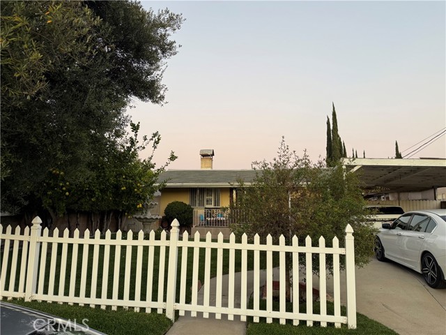 Detail Gallery Image 5 of 8 For 6118 Bellingham Ave, North Hollywood,  CA 91606 - 3 Beds | 2/1 Baths