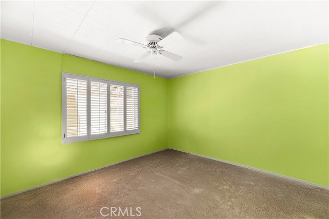 1735 Mango Way, Hemet CA: https://media.crmls.org/medias/953ff9c0-2034-4bee-b79f-ada55fbd3182.jpg