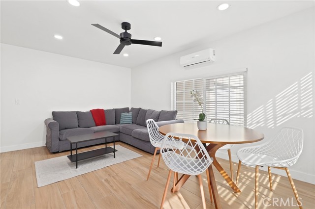 Detail Gallery Image 7 of 36 For 315 S Garnsey St, Santa Ana,  CA 92701 - – Beds | – Baths