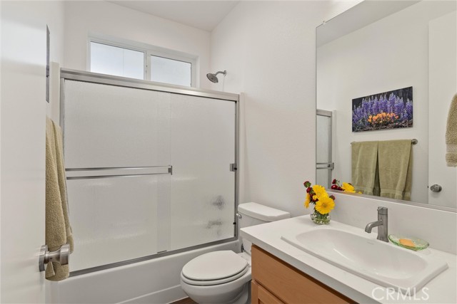 Detail Gallery Image 15 of 27 For 1671 Thea Ave, Chico,  CA 95928 - 3 Beds | 2 Baths
