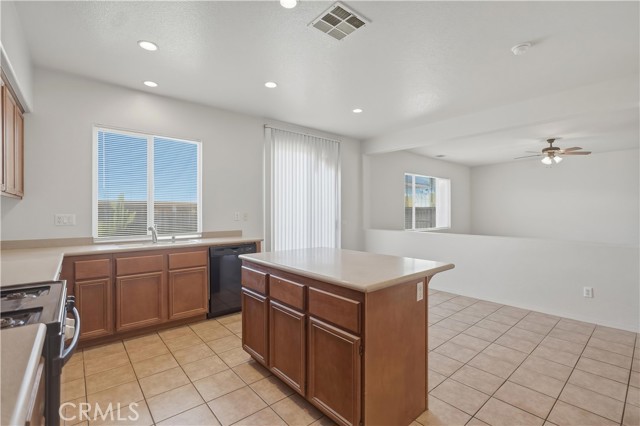 Detail Gallery Image 24 of 42 For 2889 Eureka, San Jacinto,  CA 92582 - 4 Beds | 3 Baths