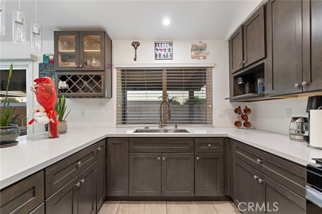 25405 Brodiaea Avenue, Moreno Valley CA: https://media.crmls.org/medias/9542a2aa-e7d3-4aae-9a4d-1280f7f4e73b.jpg