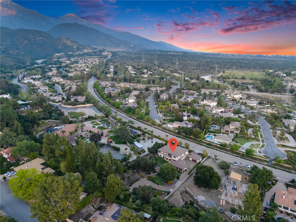 https://media.crmls.org/medias/9542cfda-9931-4639-954e-a5859b07ac8b.jpg?preset=X-Large
