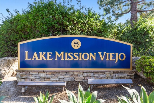 21321 Spruce, Mission Viejo CA: https://media.crmls.org/medias/9543267a-62bc-43c3-ad1d-fc4f91c7b68e.jpg