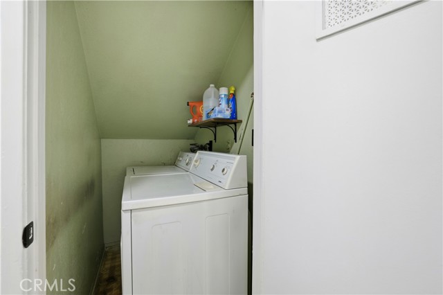 Detail Gallery Image 20 of 29 For 2123 Temple, Signal Hill,  CA 90755 - 2 Beds | 2/1 Baths