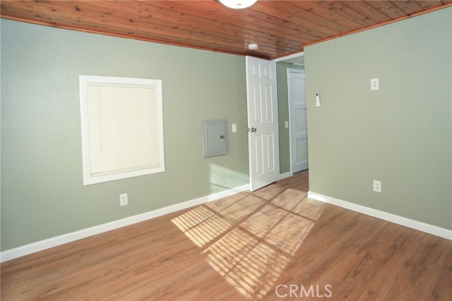 Detail Gallery Image 12 of 13 For 547 Alden #27,  Big Bear Lake,  CA 92315 - 2 Beds | 1 Baths