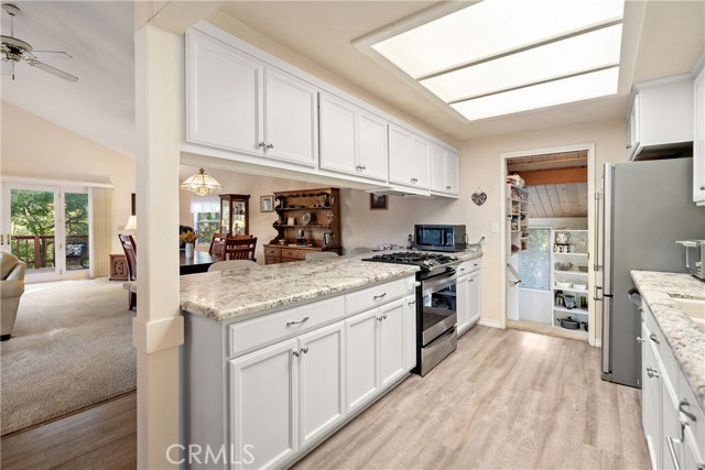 7025 San Gabriel Road, Atascadero CA: https://media.crmls.org/medias/95447c52-e165-458a-98ba-53123349f9dc.jpg